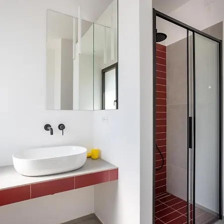 アパートホテル Labotanica_casalounge チェゼナーティコ